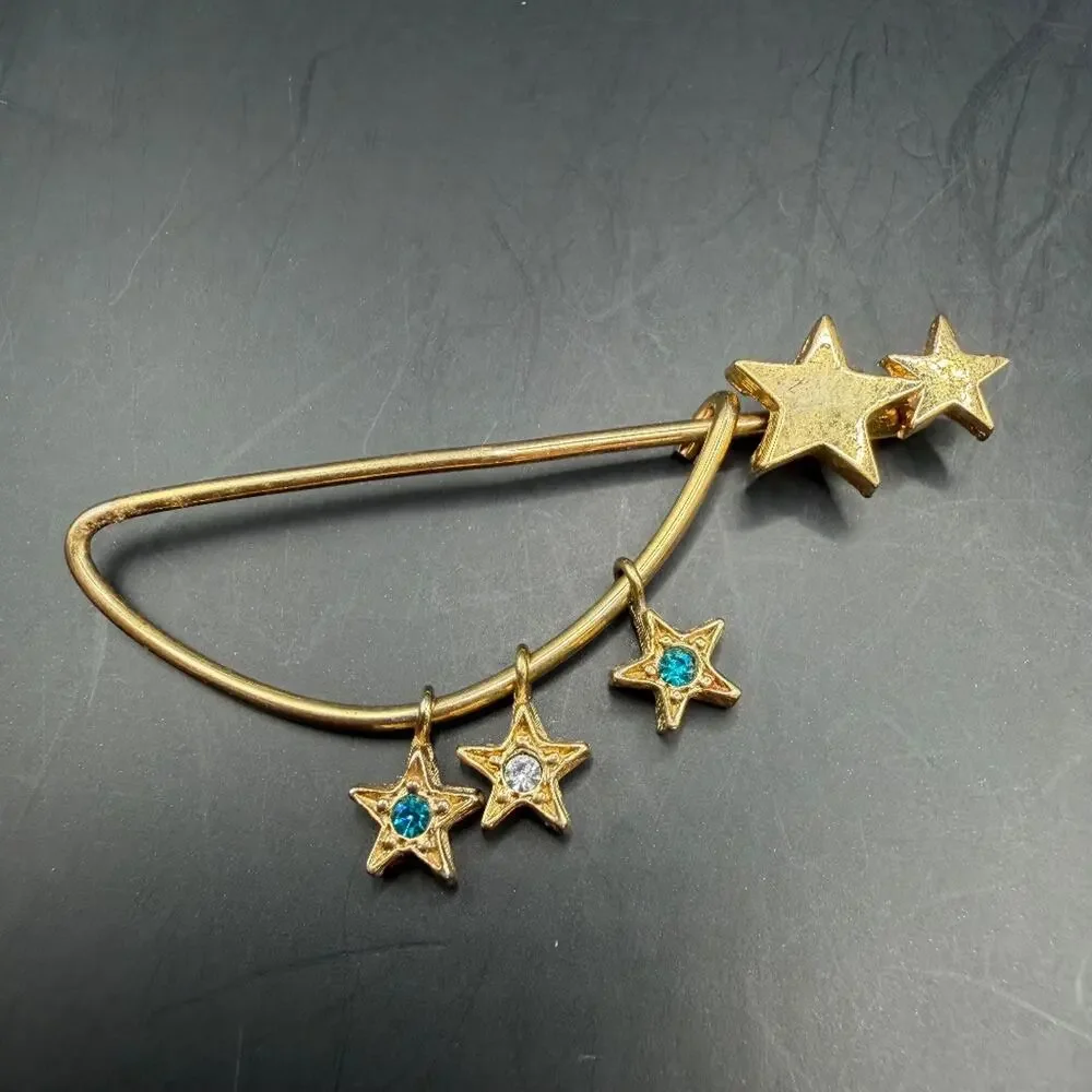 Vintage Gold Tone Star Dangle Safety Pin Brooch Hat Pin 3 Star Charms